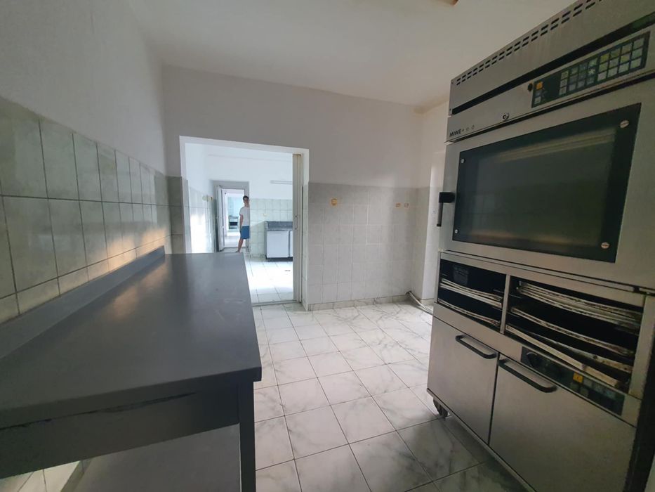 Închiriez laborator producție alimentară/comercial 120 mp, partial utilat, Calea Radnei - Micălaca - Vedere 2