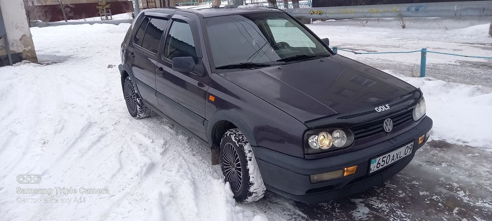 Продам автомобиль гольф 3