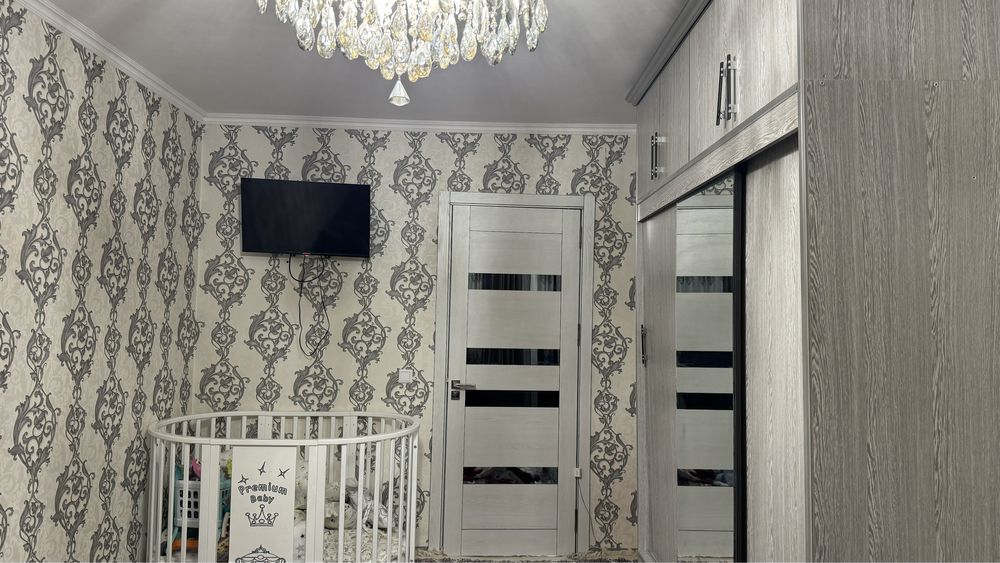 Продаеться  3х комнатная квартира с ремонтом