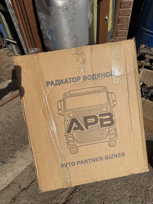 Радиатор исузи грузавой