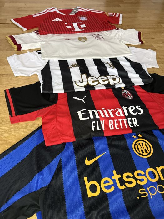 Tricouri fotbal 2027