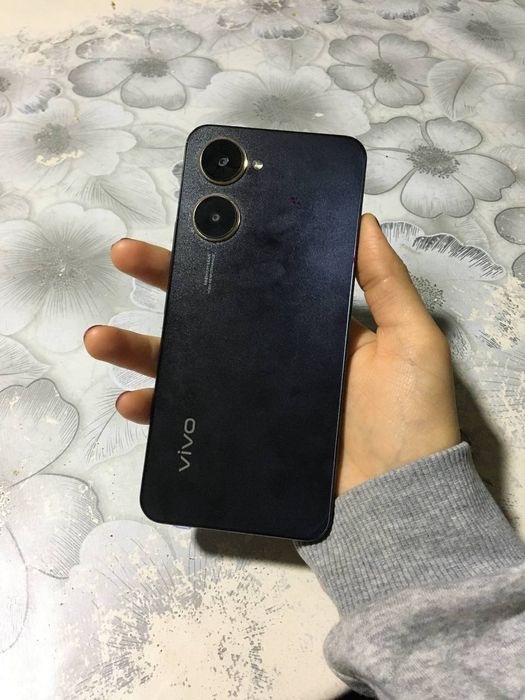 VIVO YO3 versiya2024