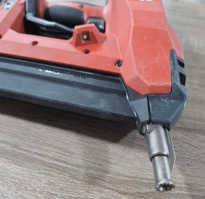 Акумулаторен пистолет за пирони в бетон Hilti BX 4 22