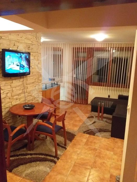 Дава се под наем Тристаен апартамент в Варна, Лятно кино Тракия - 78 кв.м за 600 € - Снимка #1