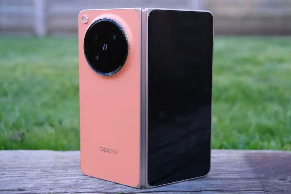 Глобален Oppo Find N6 5G Dual sim + e-sim с BG меню и Android auto 2 години гаранция
