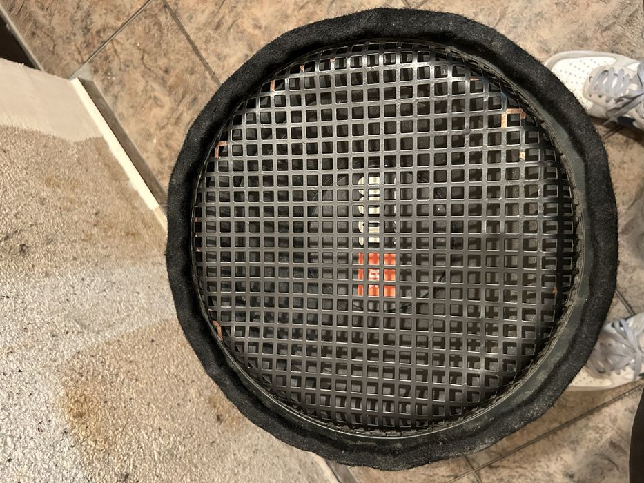 Субуфер JBL CS1214T 1000W+ усилвател