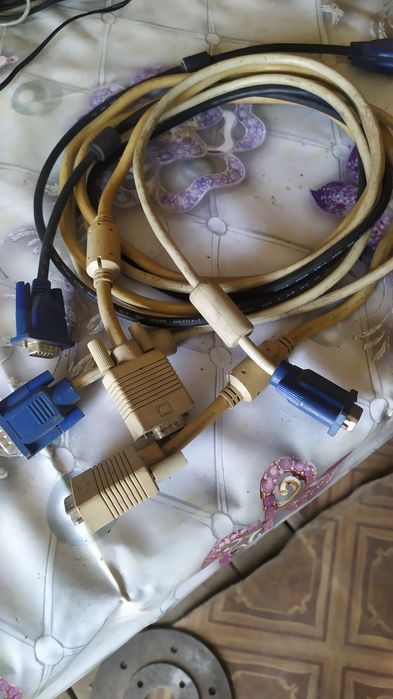 Шнуры для компьютера ,vga, hdmi