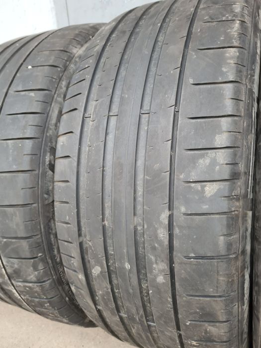4 бр. летни гуми 275/45/21 и 315/40/21 Pirelli DOT 4319/3619 3,5-4 mm