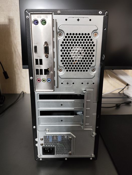 Asus ExpertCenter i5 13400/16/512gb