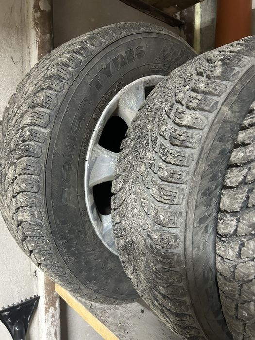 Nokian Hakapelita 9 с дисками