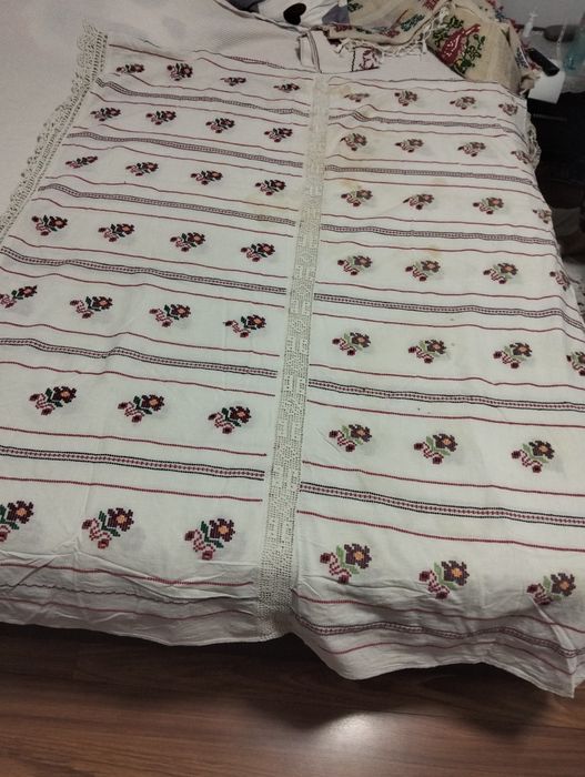 Mileu macrame vechi lucrate manual