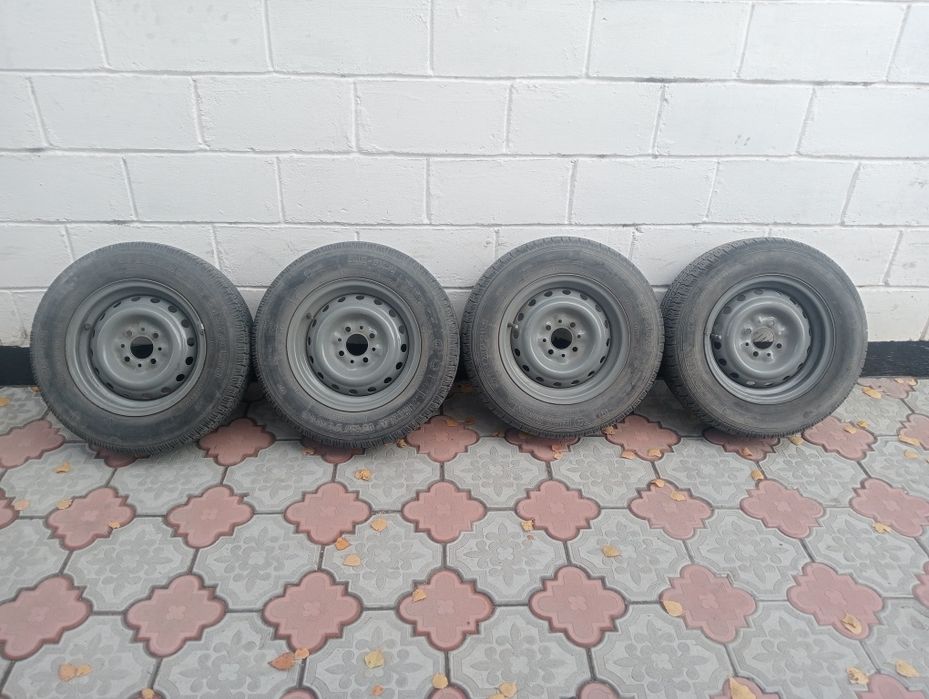 175/70/13 в идеальном состоянии