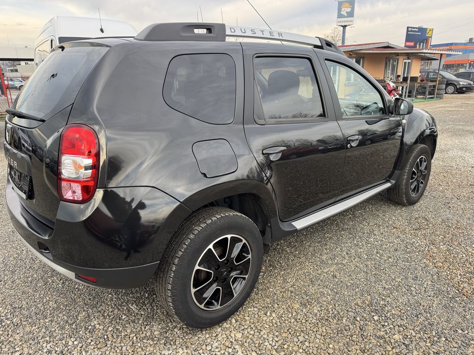 Dacia Duster 2018 1.2 benzina 125 cp Euro 6 Editie Black Shadow