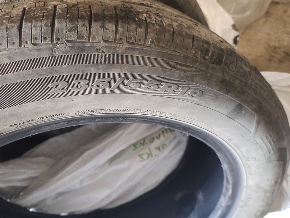 Продам шины б/у.