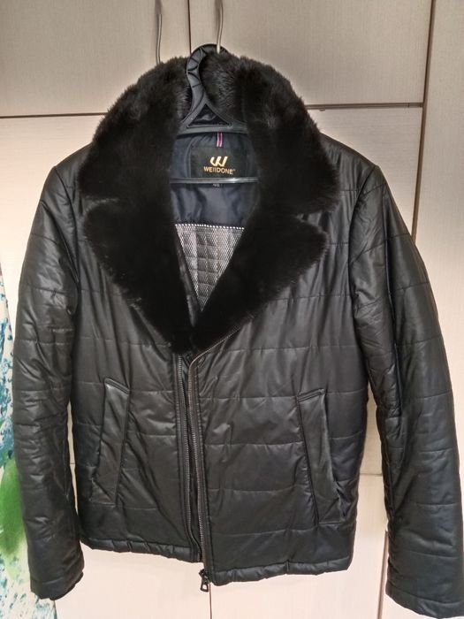 Продам отличную Куртку