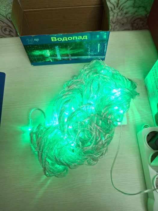 Гирлянда водопад