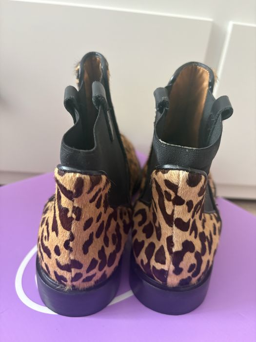 Zara леопардови боти с естествен косъм