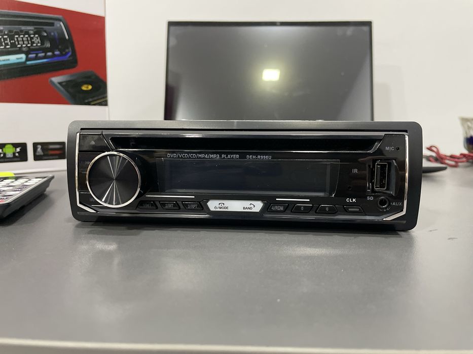 Pioneer magnitafon Yangi super Disk dvd mp3 Blutus Aux usb  universal