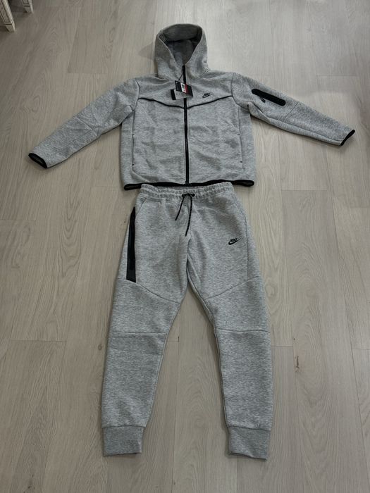 Серая Tech fleece, теч флис найк