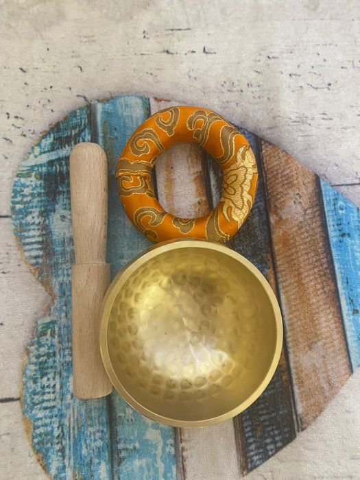 Пееща Тибетска купа , камертони, барабан шамана, за релакс и медитация