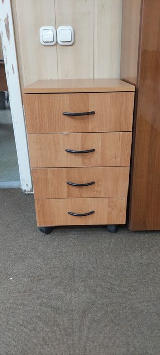 Офисная тумбочка