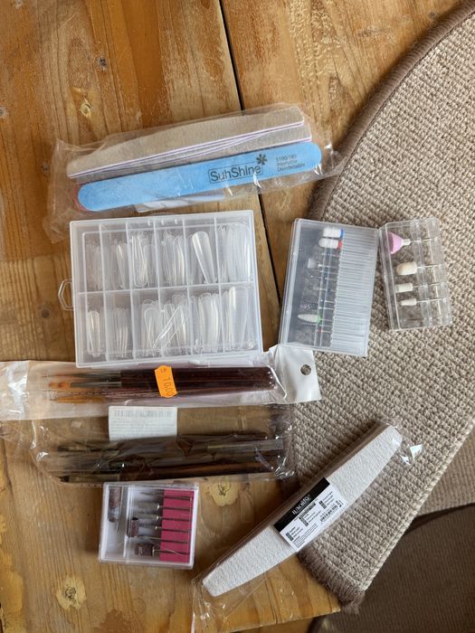 Kit complet unghii