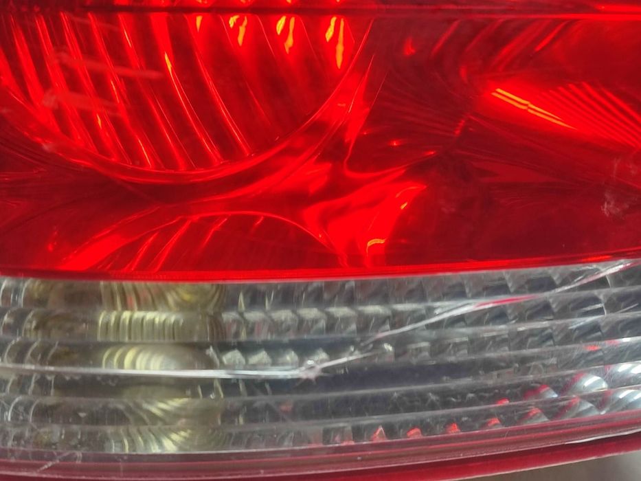 Stop stanga 7l6945095k Volkswagen VW Touareg generatia 1 7L  [din 2002 pana  2007]