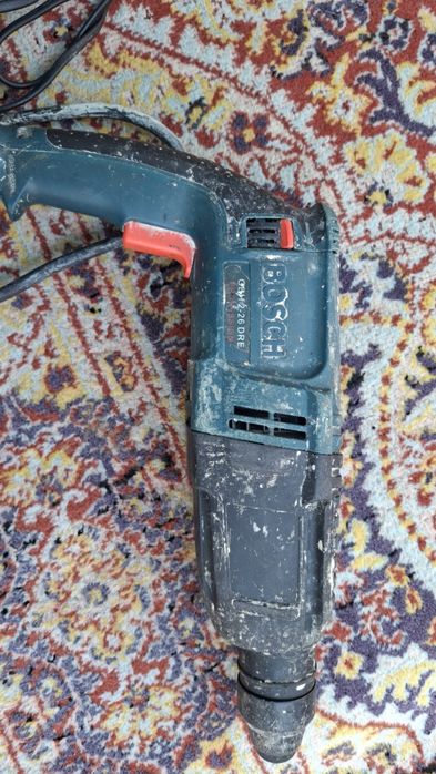 Original перфератор bosch  работает отлично