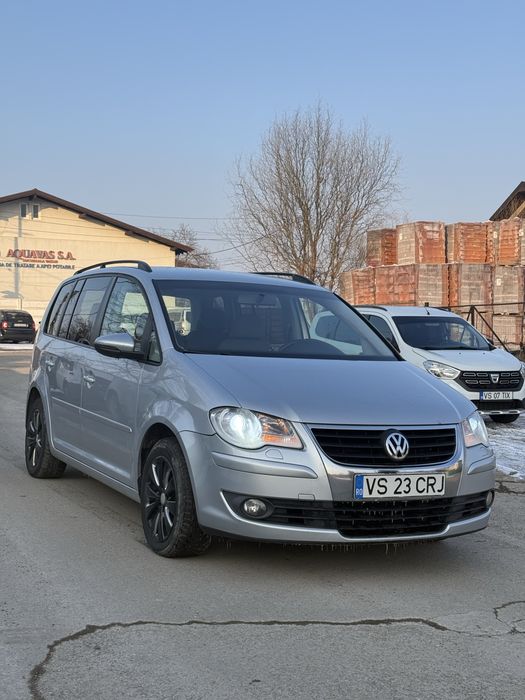Volkswagen Touran 2010 2.0 TDI PROPRIETAR