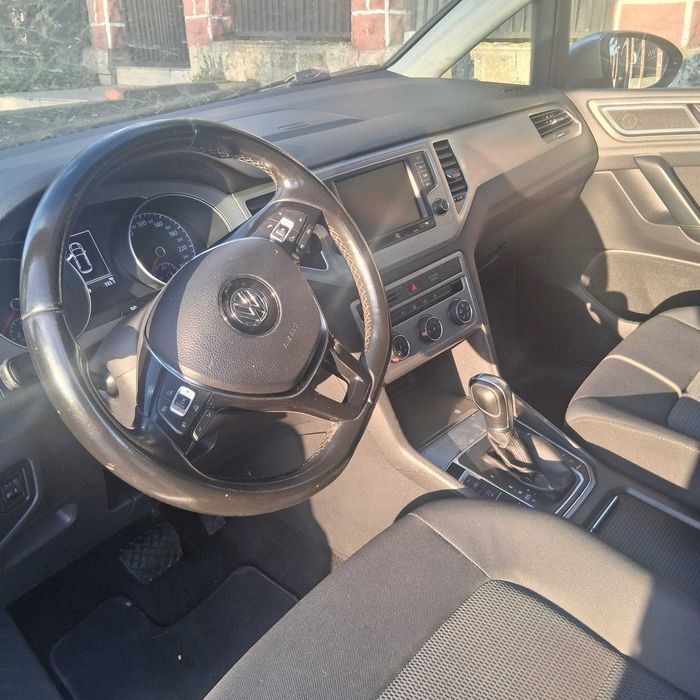 Volkswagen Golf Sportsvan 2017 diesel, 7.008 € — imagine 2