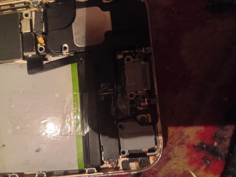 Айфон 6s на запчасти