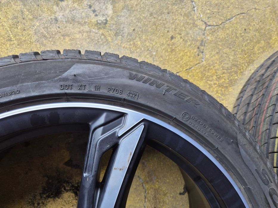 ROTI Jante + Anvelope IARNA - 5x112 255/40/20 - Dedicate VW Tiguan - Jante CA NOI / Anvelope CA NOI 2021 PIRELLI