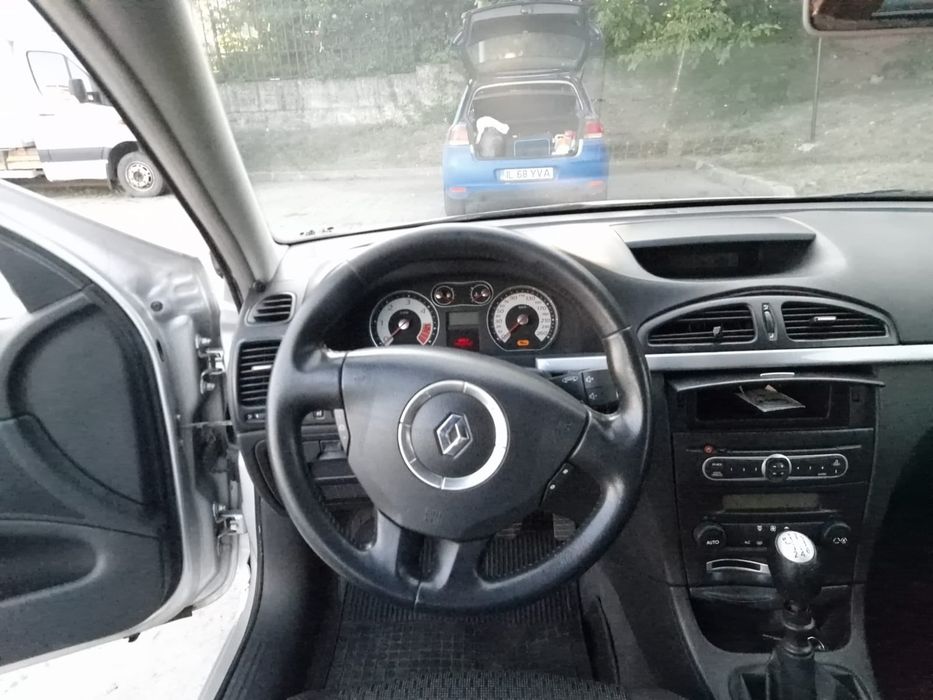 Vând Renault Laguna 2