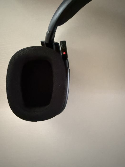 Casti Logitech G533