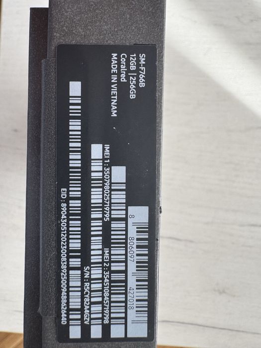 Samsung Galaxy Flip 7 256gb