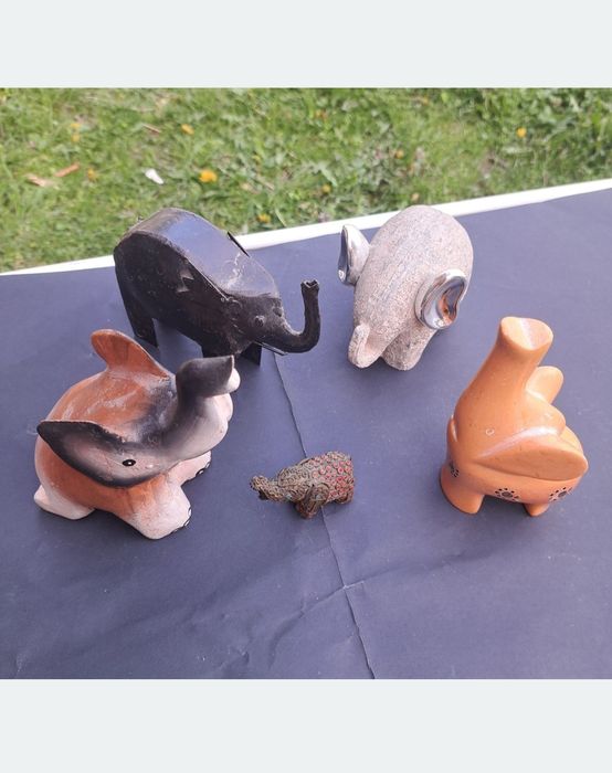 Elefanti si bufnițe de colectie