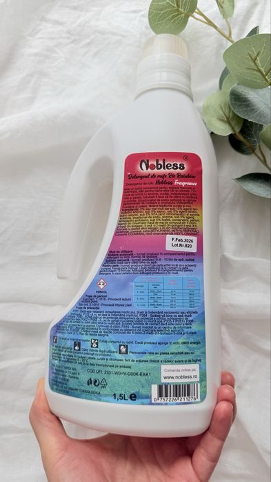 Set Nobless: Detergent lichid + Balsam  + 2 Spray-uri textile + cos