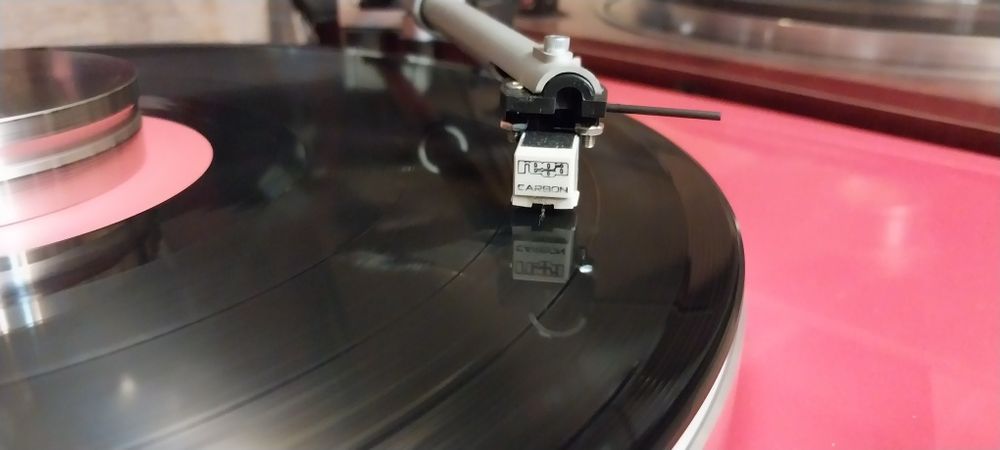 Проигрыватель Thorens TD 206