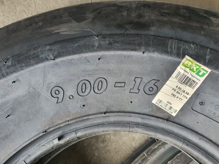 cauciucuri noi 9.00-16 agricole pentru CASE de fata 10Pliuri BKT ZYWP