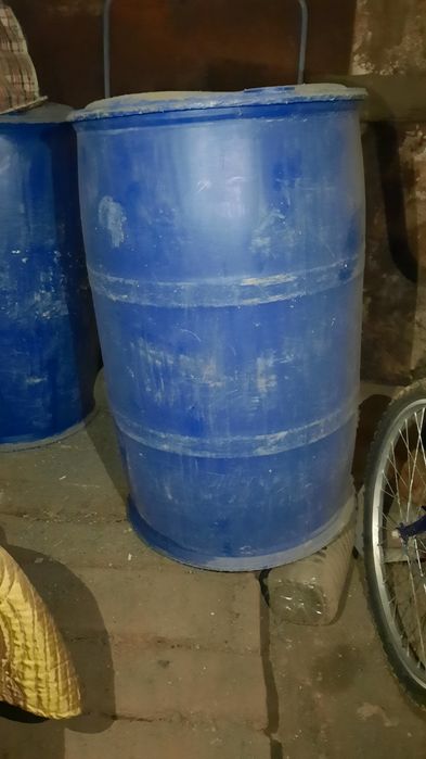 Продам кастрюли б/у