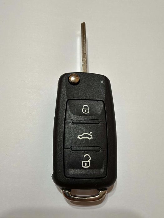 Чисто нов ключ за Vw 5K0837202AD Golf Passat Tiguan