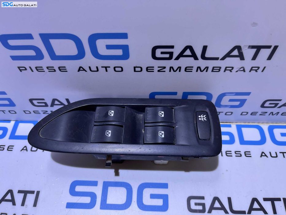 Panou Consola Comanda Buton Butoane Geamuri Renault Laguna 2 2001 - 2007 Cod 8200018989A [LR3042]
