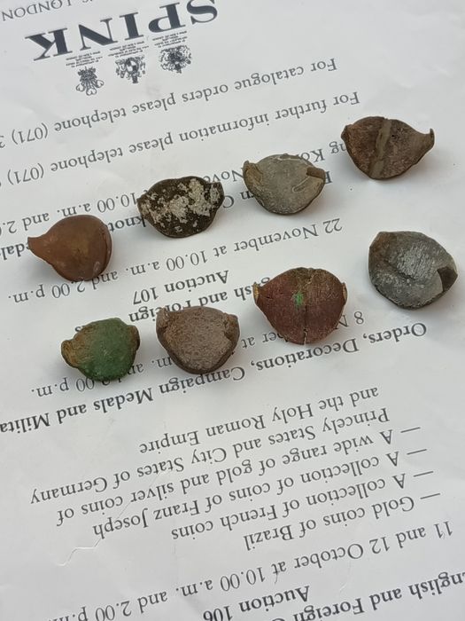Lot 8 inele rupte (medievale)