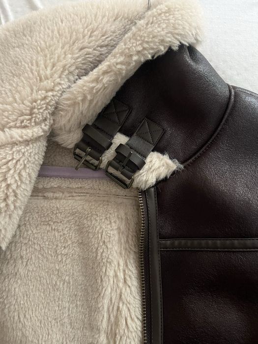 Stradivarius geacă aviator cu blană – mărimea S