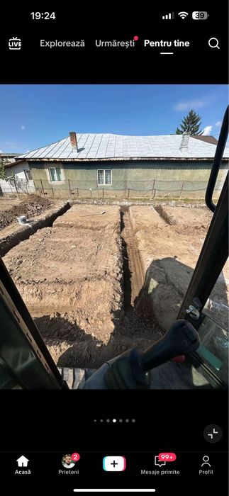 Miniexcavator de inchiriat