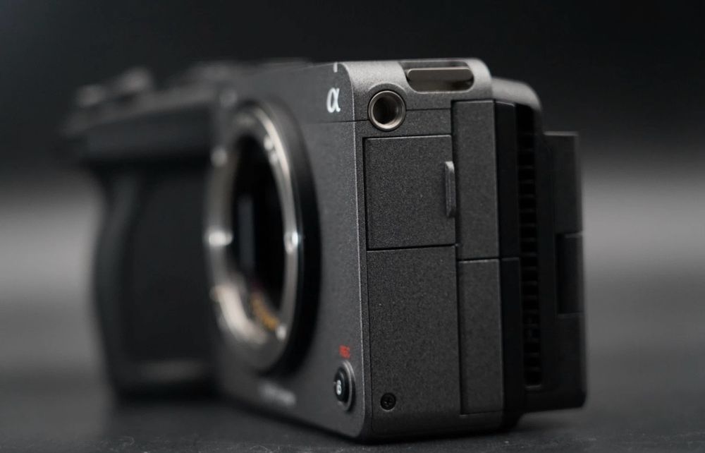 Продавам камера Sony FX3