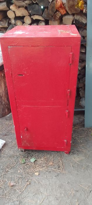 Продам  сейф б/у. За 50000 тенге.