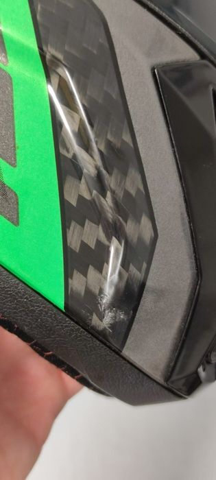 LS2 Thunder Carbon marimea S
