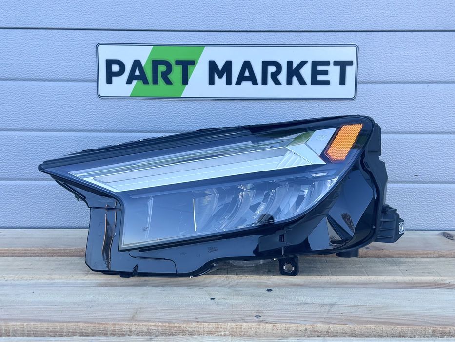 Ляв фар AUDI Q4 E-TRON 89A941033B