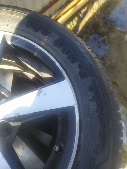 Продам диски с резиной